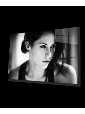 Siyah Beyaz Insan Fotoğrafları Kadın Cam Tablo