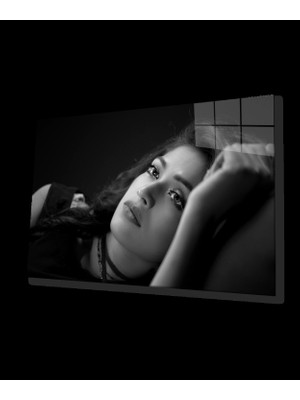 Siyah Beyaz Insan Fotoğrafları  Kadın Cam Tablo