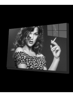 Siyah Beyaz Insan Fotoğrafları Kadın Cam Tablo