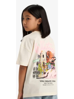 DeFacto Oversize Geniş Kalıp Bisiklet Yaka Sırt Baskılı Kısa Kollu Tişört Kız Çocuk E1829A825SM