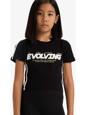 DeFacto Slim Fit Dar Kesim Bisiklet Yaka Baskılı Fitilli Kaşkorse Kısa Kollu Tişört Kız Çocuk E1898A825SM