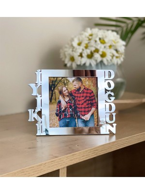 Giftmoda İyiki Doğdun Fotoğraf Standlı Mdf Çerçeve Gümüş