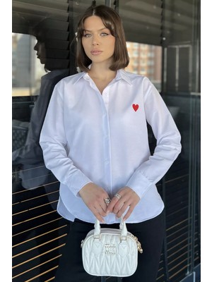 Gülseli Kalp Nakışlı Kadın Gömlek