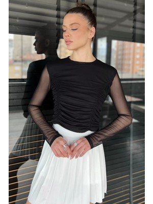 Gülseli Bisiklet Yaka Ön Büzgülü Transparan Kadın Crop Bluz