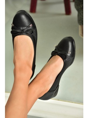 Fox Shoes U616862403 Siyah Kadın Ayakkabı