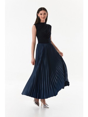 Piliseli Beli Lastikli Etek