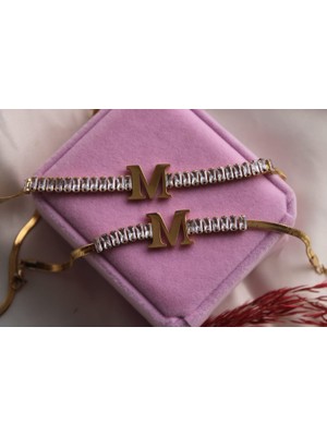 Çelik Harfli Takı Seti