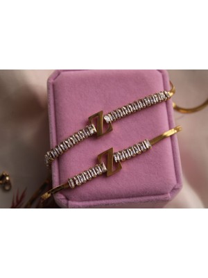 Çelik Harfli Takı Seti