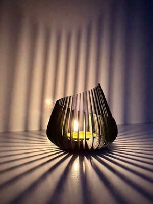 Özel Tasarım Mumluk Siyah Renk Carbon Fiber Malzeme Dekoratif Obje