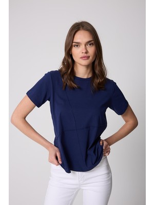 Kadın T-Shirt Lacivert Parçalı Dikiş Detaylı Regular Fit Basic - 2509