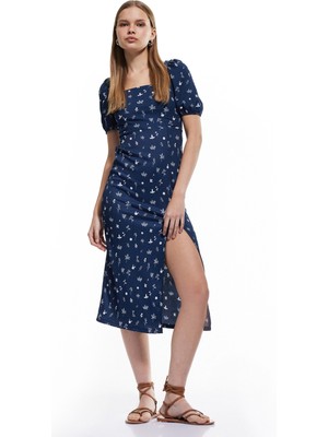 Koton Kısa Balon Kollu Sırtı Bağcıklı Bodycon Çiçekli Yırtmaçlı Midi Elbise Bürümcük