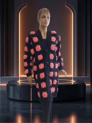 Gül Motifli Uzun Kadın Hırka Tığ Işi Crochet El Örgüsü Hırka