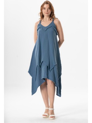 Askılı V Yaka Leyla Asimetrik Kesim Midi Boy Müslin Yazlık Elbise Indigo Indg