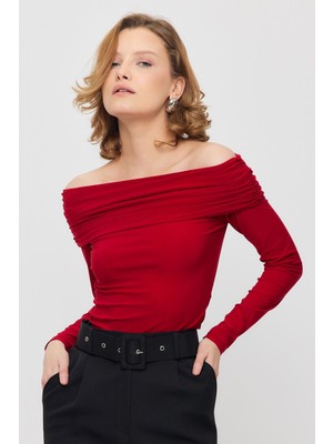 Rays 12222 Madonna Yaka Büzgülü Bluz Kırmızı