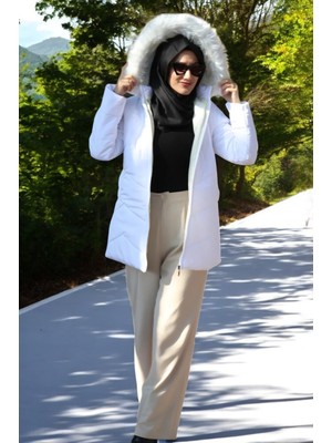 Kürklü Kapüşonlu Kışlık Orta Boy Şişme Kadın Mont