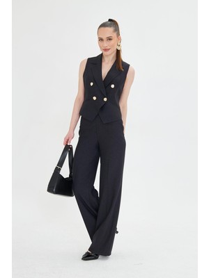 Gold Düğmeli Kısa Yelek Takım Siyah
