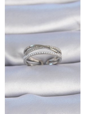 Clariss Pirinç Gümüş Renk Zirkon Taşlı İnci Detay Kadın Yüzük