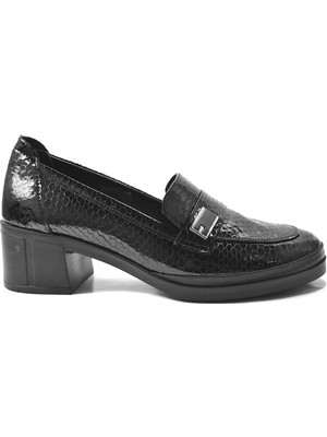 Beety 219.550  Deri Siyah Anatomik Kısa Kalın Topuklu Kadın Ayakkabı