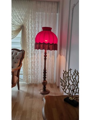Ayışığı Abajur Şapka Kırmızı Ayak Ahşap Rengi