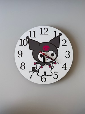 Dekoratif Ahşap Baskılı Hello Kitty Kuromi Çocuk Odası Duvar Saati 30*30
