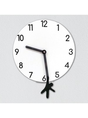 Yelkovandan Sallanan Adam Modern Tasarım Ahşap Duvar Saati