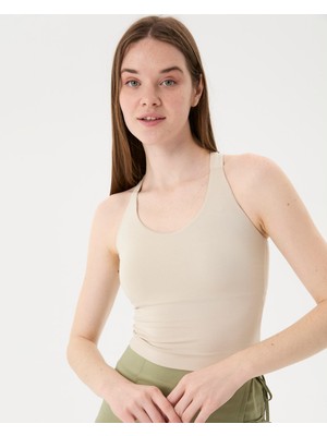 Ayma Active Kadın Krem Halter Half Crop Bluz - EcoVero™ Viskoz, İç Sütyenli, Göğüs Pedli, Halter Yaka, Crop Spor Bluz