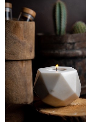 Beyaz Kesme Mermer Mumluk