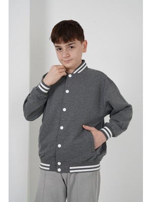 Erkek Çocuk Iki Iplik Kumaş Çıtçıtlı Triko Yaka Kolej Hırka