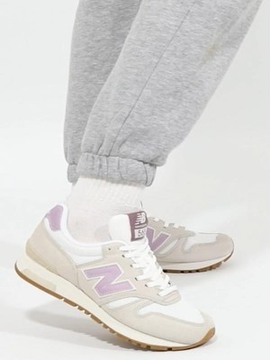 New Balance WL565 Krem Lila Kadın Sneaker Spor Ayakkabı Dayanıklı Kauçuk Taban ile Konforlu Kullanım 565 Llc V3