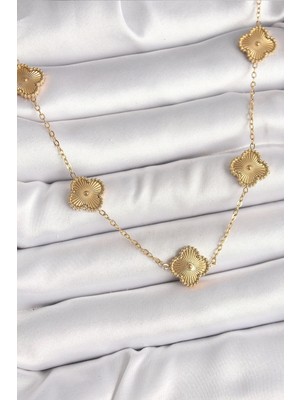 Clariss 316L Çelik Gold Renk Zincir İşlemeli Yonca Model Kadın Kolye
