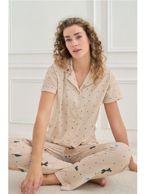 Kadın Kısa Kol Önden Düğmeli Ayıcık Desen Bej Pijama Takımı 70110-918