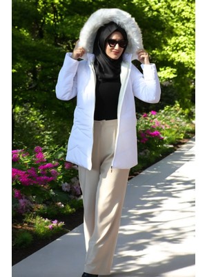Kışlık Kürklü Su Geçirmez Kapüşonlu Şık Kadın Şişme Mont