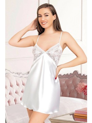 2088 Miss Laris Gecelik