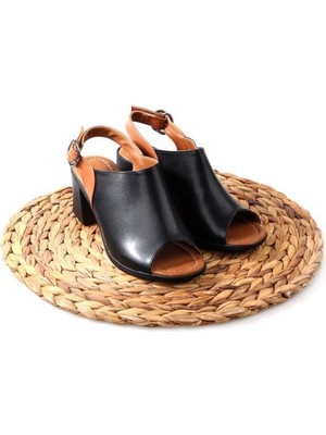 Papuçcity Frzn 02874 6 cm Kadın Topuklu Sandalet