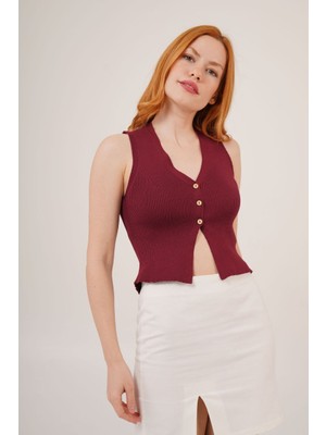 V Yaka Düğmeli Crop