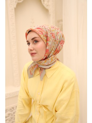 Süreyya Desen Olinda Ipek Eşarp