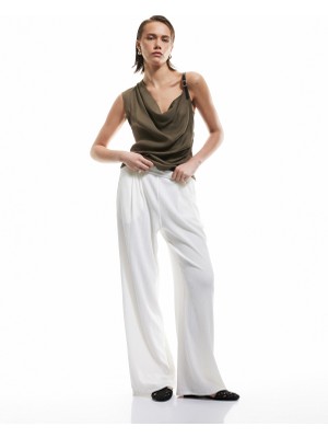 Koton Regular Fit Cepli Pile Detaylı Geniş Paça Kumaş Pantolon