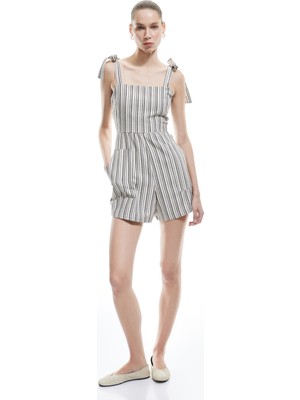 Koton Viskon Karışımlı Sırt Detaylı Cepli Çizgili Mini Salopet Tulum