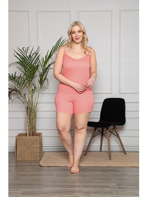 Kadın Pembe Puantiye Desenli Büstiyerli Dantel Detaylı Şortlu Pijama Takımı 20053