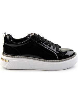 Siyah Rugan  Kadın Sneaker K01377024008