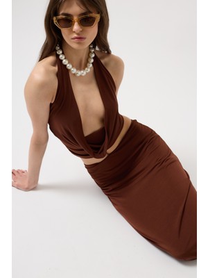 Degaje Yaka Crop Kahverengi Bluz