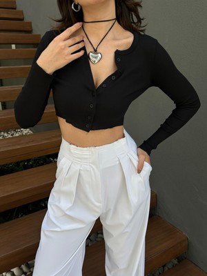 Kadın Siyah %100 Pamuk Açık Yaka Düğmeli Fitilli Örme Bluz 29125