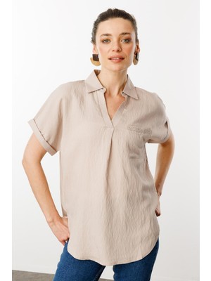 Desen Triko Kadın Polo Yaka Düşük Kol Gömlek Vizon