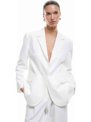 Koton Kadın Uzun Kollu Kruvaze Blazer Ceket Çift Cepli Dokuma Regular Fit