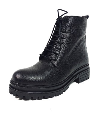 Deri Siyah Renk Fermuarlı Bağcıklı Kadın Postal Bot