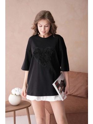 Tül Detaylı Salaş T-Shirt