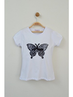 23 Nisan Siyah Beyaz Pullu Kelebek Baskılı Kız Çocuk Tişört (6-15 Yaş)