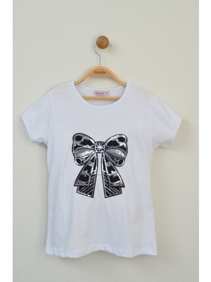 23 Nisan Siyah Beyaz Pullu Fiyonk Baskılı Kız Çocuk Tişört (6-15 Yaş)