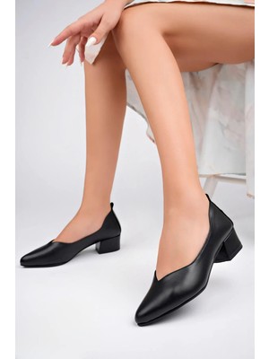 Tarçın Ayakkabı Hakiki Deri Siyah Kadın Topuklu Deri Ayakkabı TRC71-1068