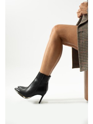 Kadın Hakiki Deri Topuklu Bot Siyah
